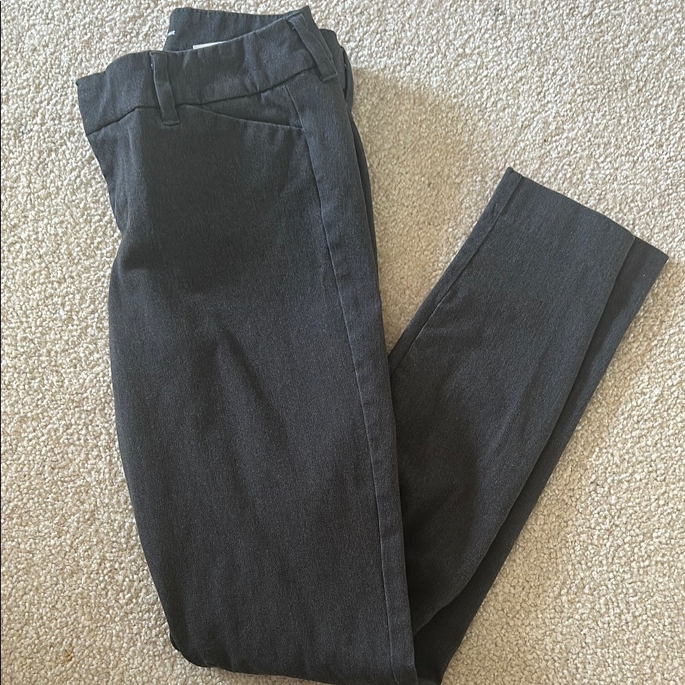 Old Navy Dark Grey Pixie Bottoms